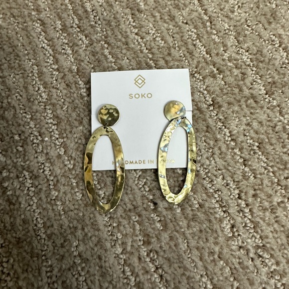 Soko earrings - Picture 1 of 2